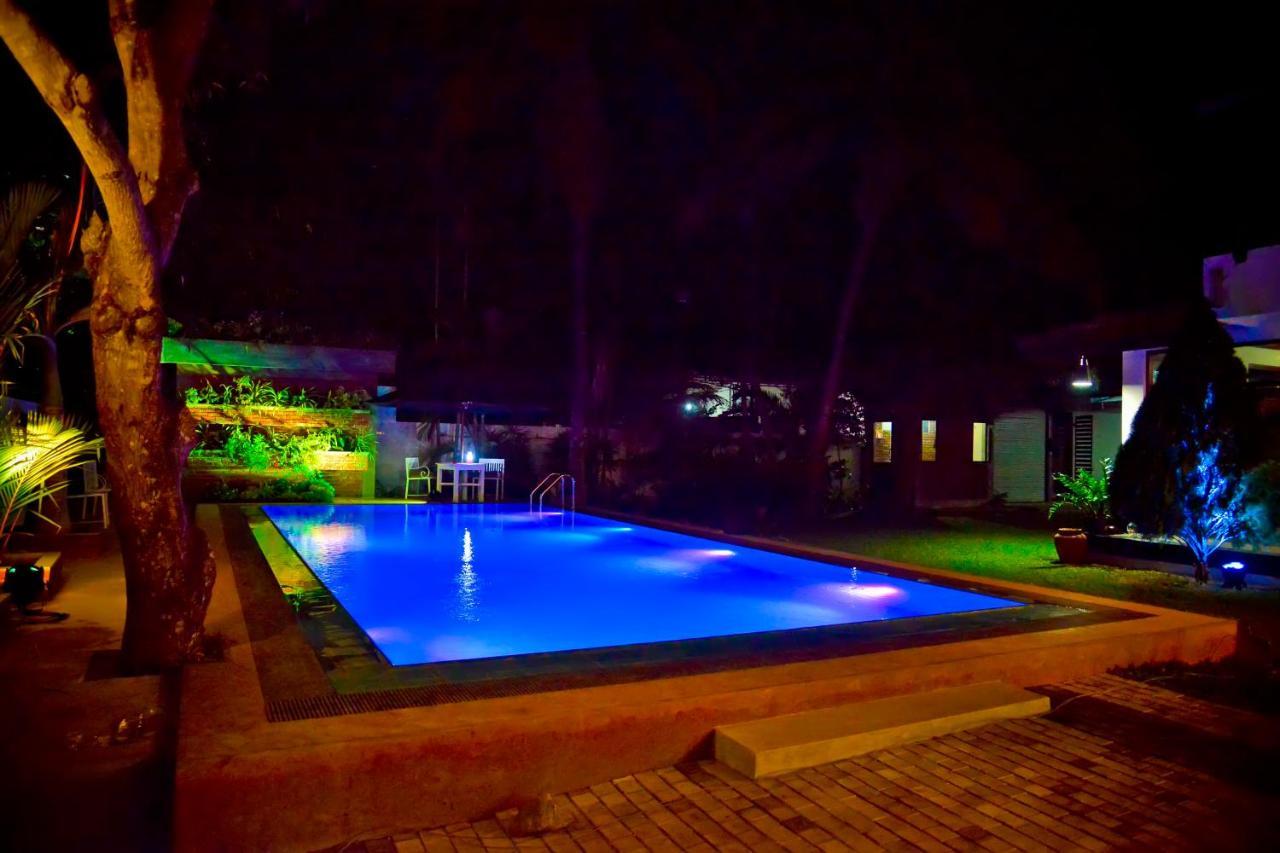 אנוראדפורה Siluni'S Villa מראה חיצוני תמונה